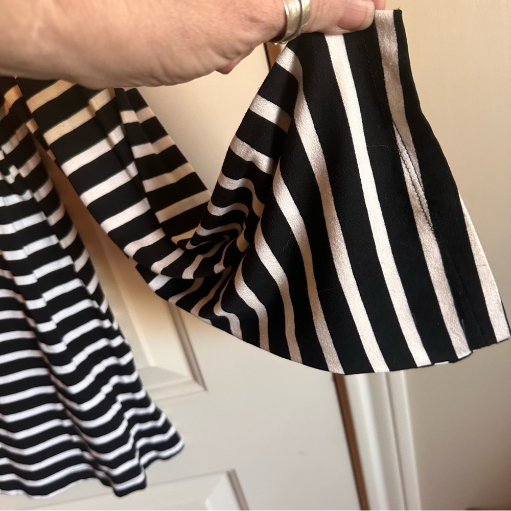 Harlow size XL striped top - Picture 4 of 7